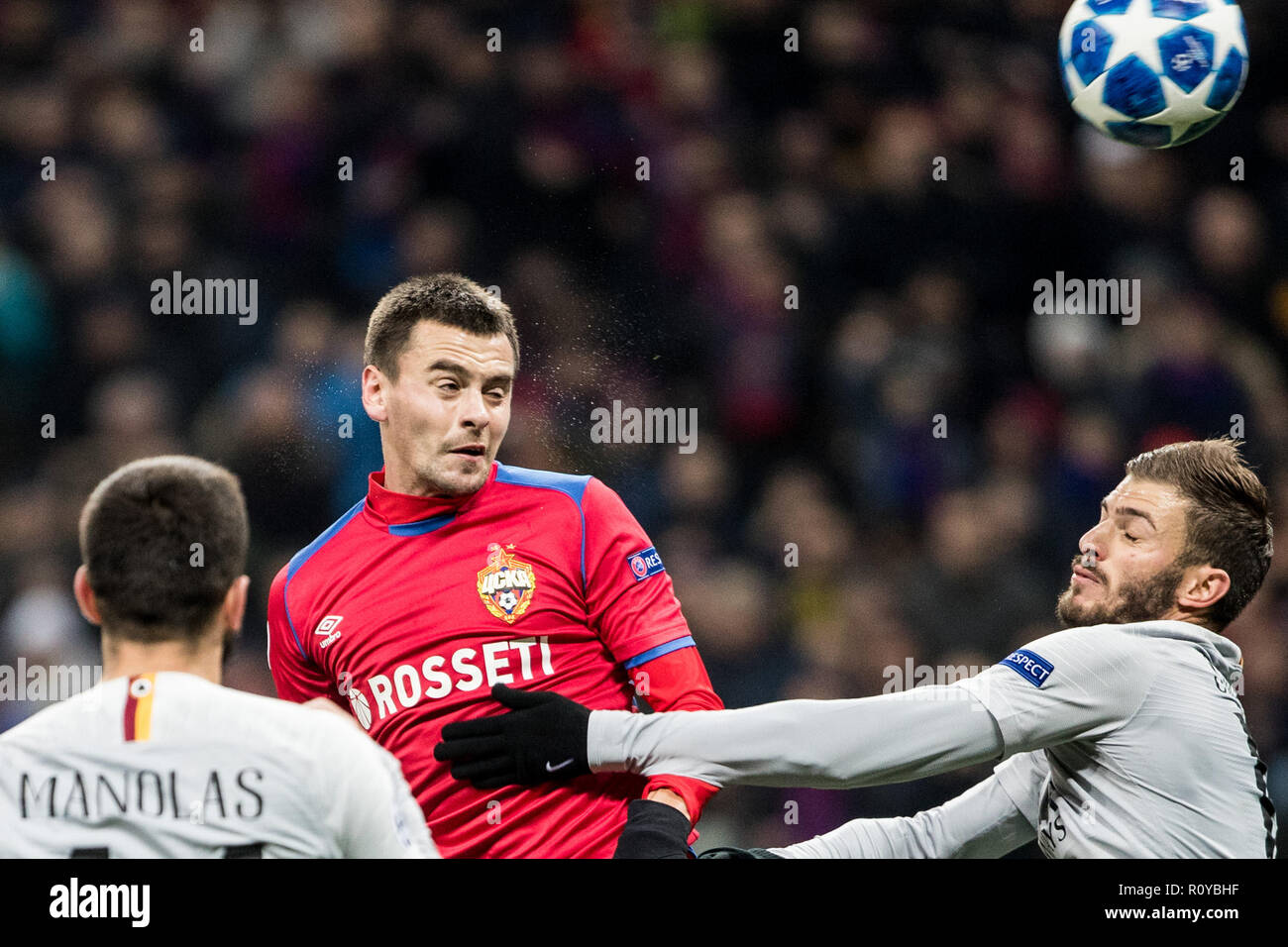 Moscow, Russia. 7th Nov, 2018. CSKA Moskva's Georgi Schennikov (C) heads the ball during the UEFA Champions League Group G match between Roma and CSKA Moskva in Moscow, Russia, Nov. 7, 2018. Roma won 2-1. Credit: Wu Zhuang/Xinhua/Alamy Live News Stock Photo