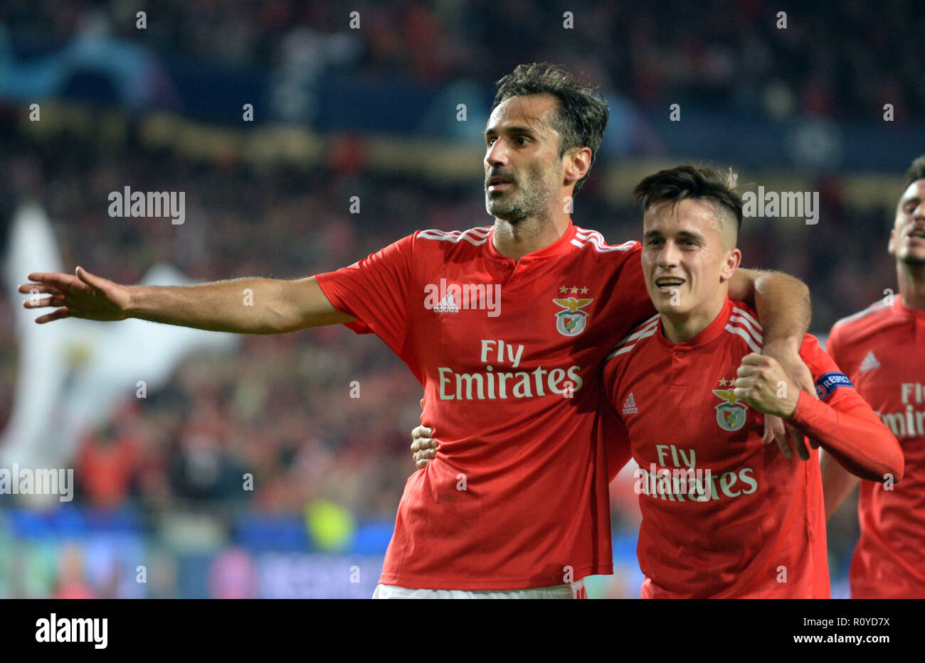 Lisbon, Portugal. 7th Nov, 2018. Jonas (L) of Benfica celebrates with teammate Franco Cervi after scoring a goal during the European Champions League Group E fourth round soccer match between SL Benfica and AFC Ajax at Luz Stadium in Lisbon, Portugal, on Nov. 7, 2018. The match ended with a 1-1 tie. Credit: Zhang Liyun/Xinhua/Alamy Live News Stock Photo