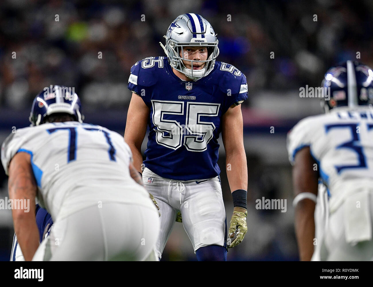 Dallas Cowboys outside linebacker Leighton Vander Esch (55) smiles during  an NFL football team practice Tuesday, June 8, 2021, in Frisco, Texas. (AP  Photo/LM Otero Stock Photo - Alamy