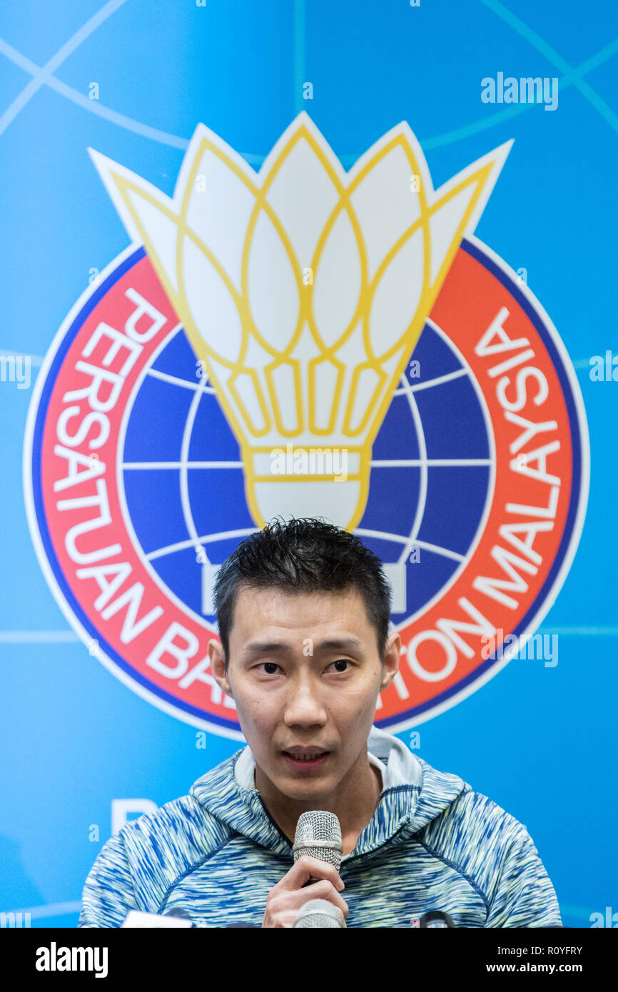 Kuala Lumpur, Malaysia. 8th Nov, 2018. Malaysian badminton player Lee Chong Wei holds a press conference in Kuala Lumpur, Malaysia, Nov. 8, 2018. Credit: Zhu Wei/Xinhua/Alamy Live News Stock Photo