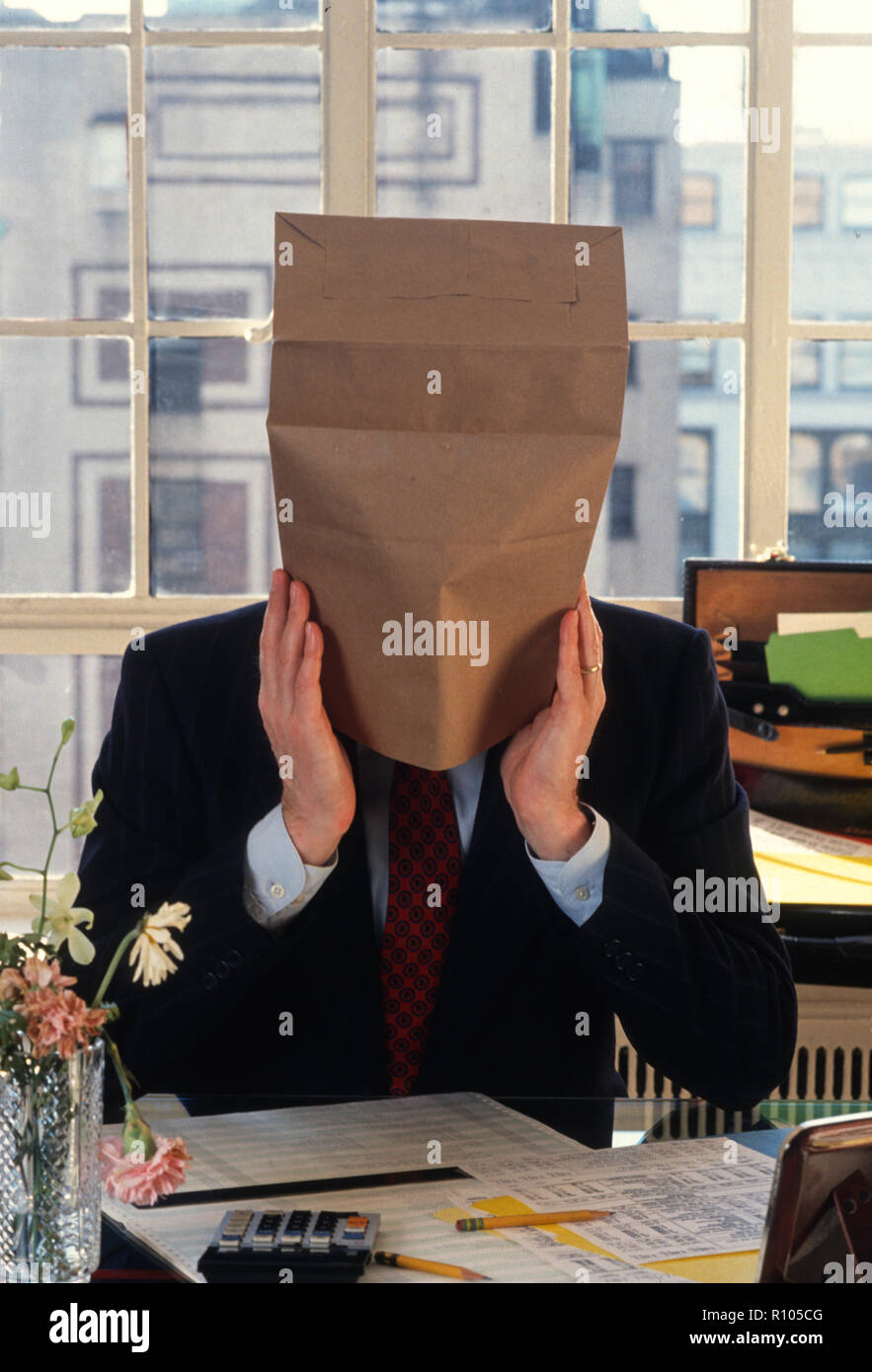 Top 113+ paper bag meme latest esthdonghoadian