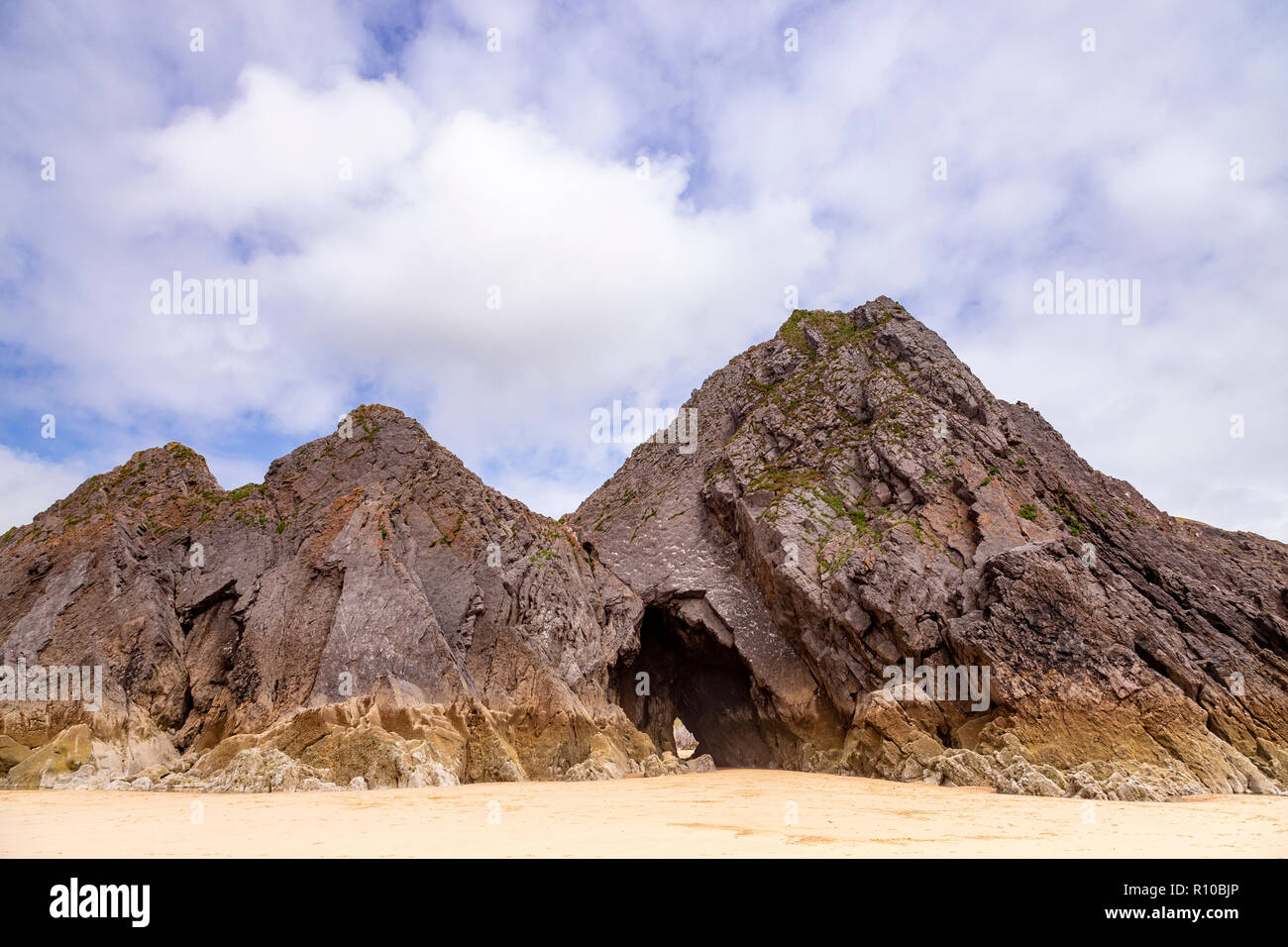 Beach at Three Cliffs Bay on the Pembrokeshire coast, South Wales Stock Photo