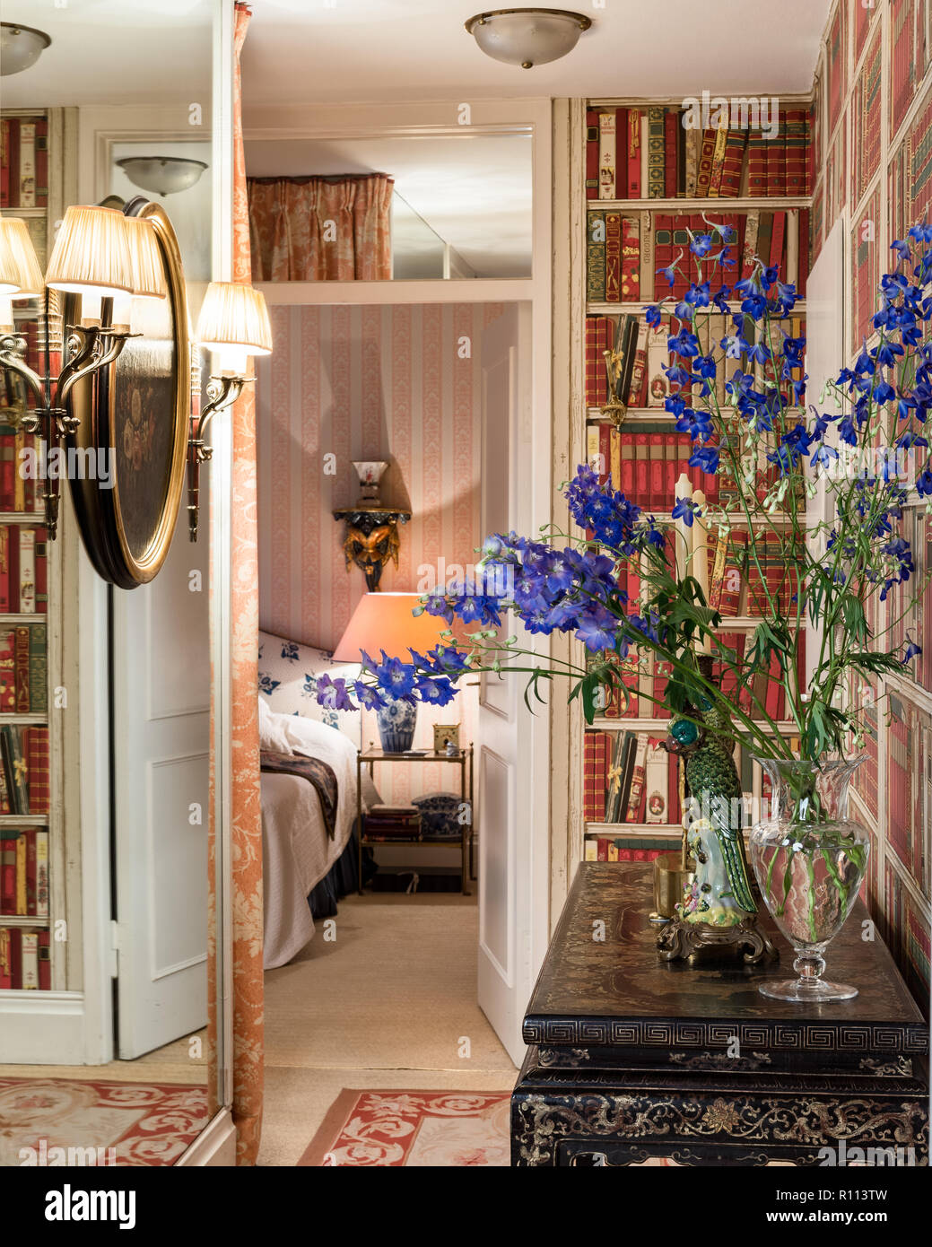 Flower arrangement in hallway Stock Photo Alamy