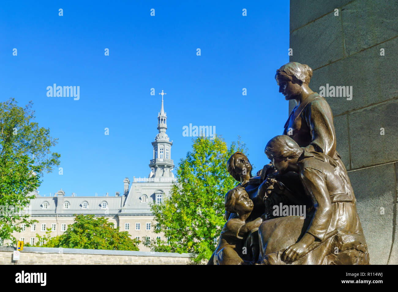 Statue quebec city french canada hires stock photography and images