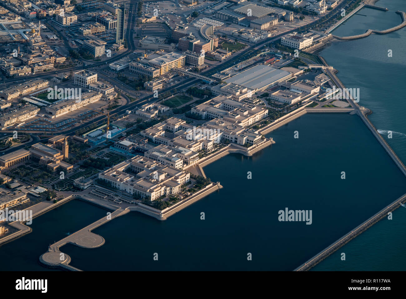 Kuwait Middle East Stock Photos & Kuwait Middle East Stock Images Alamy