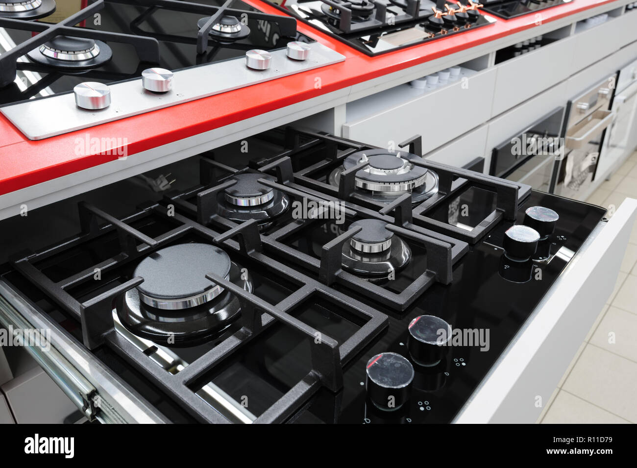 Brand new gas stove panels at appliance store Stock Photo Alamy