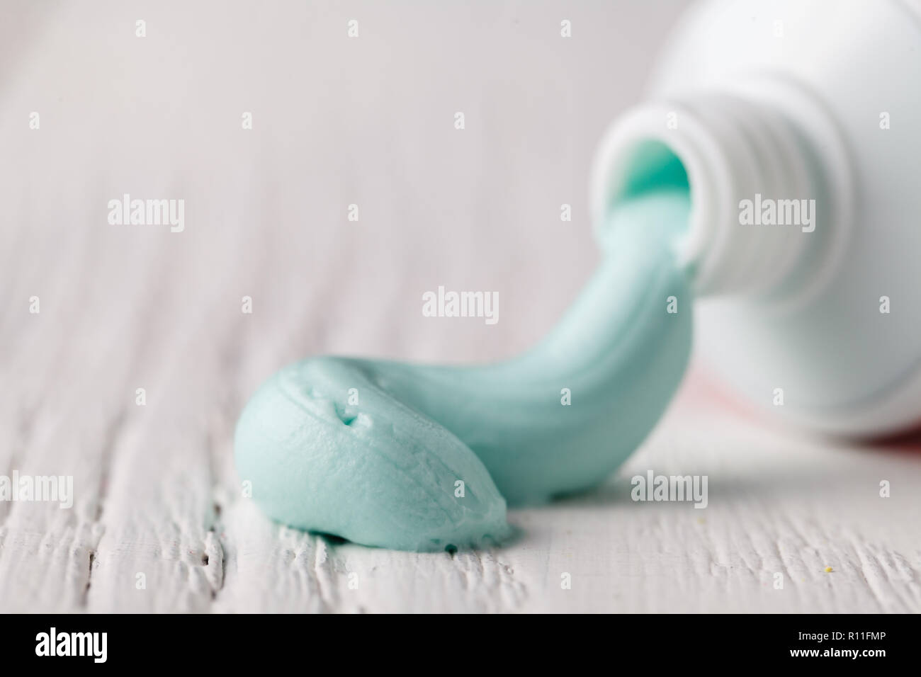 Toothpaste squeezed out from a toothpaste tube Stock Photo Alamy