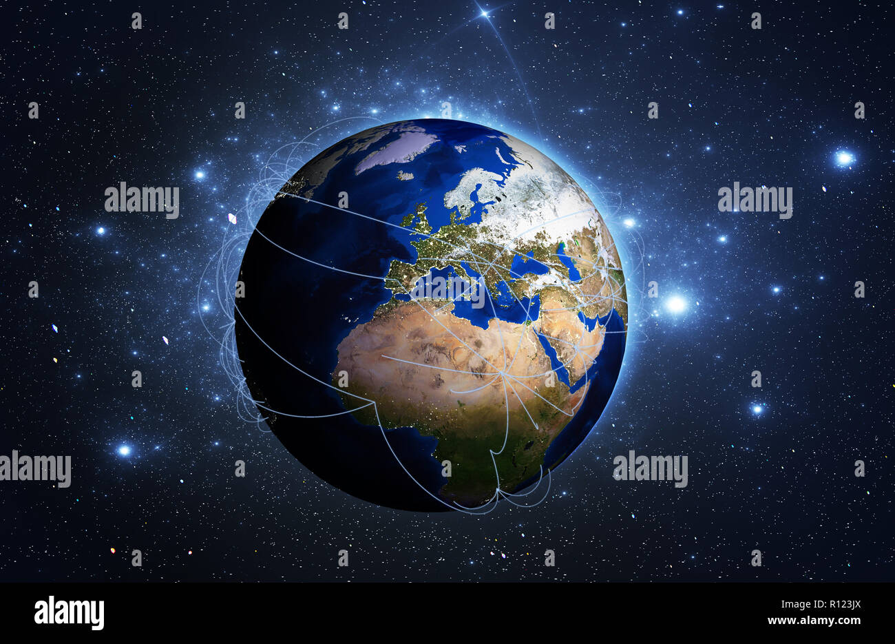 Europe map air routes hi-res stock photography and images - Alamy