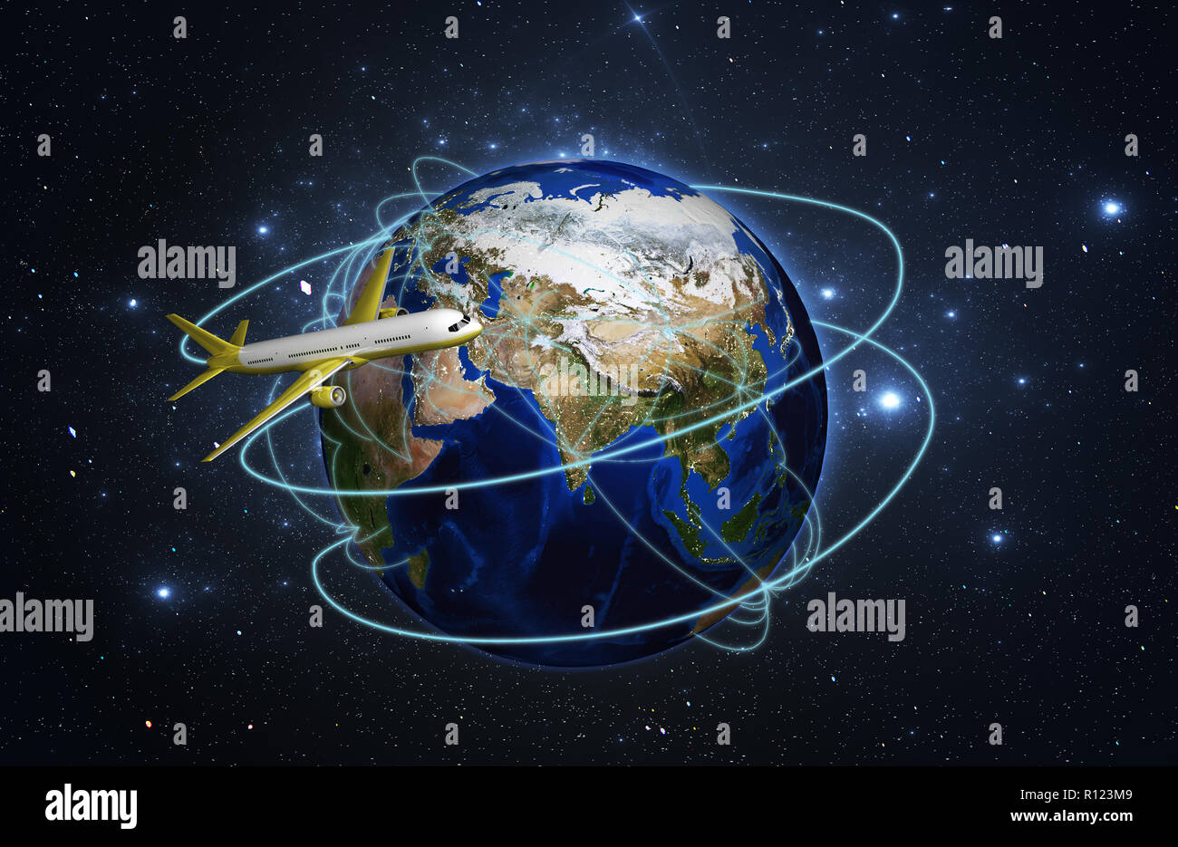 Europe map air routes hi-res stock photography and images - Alamy