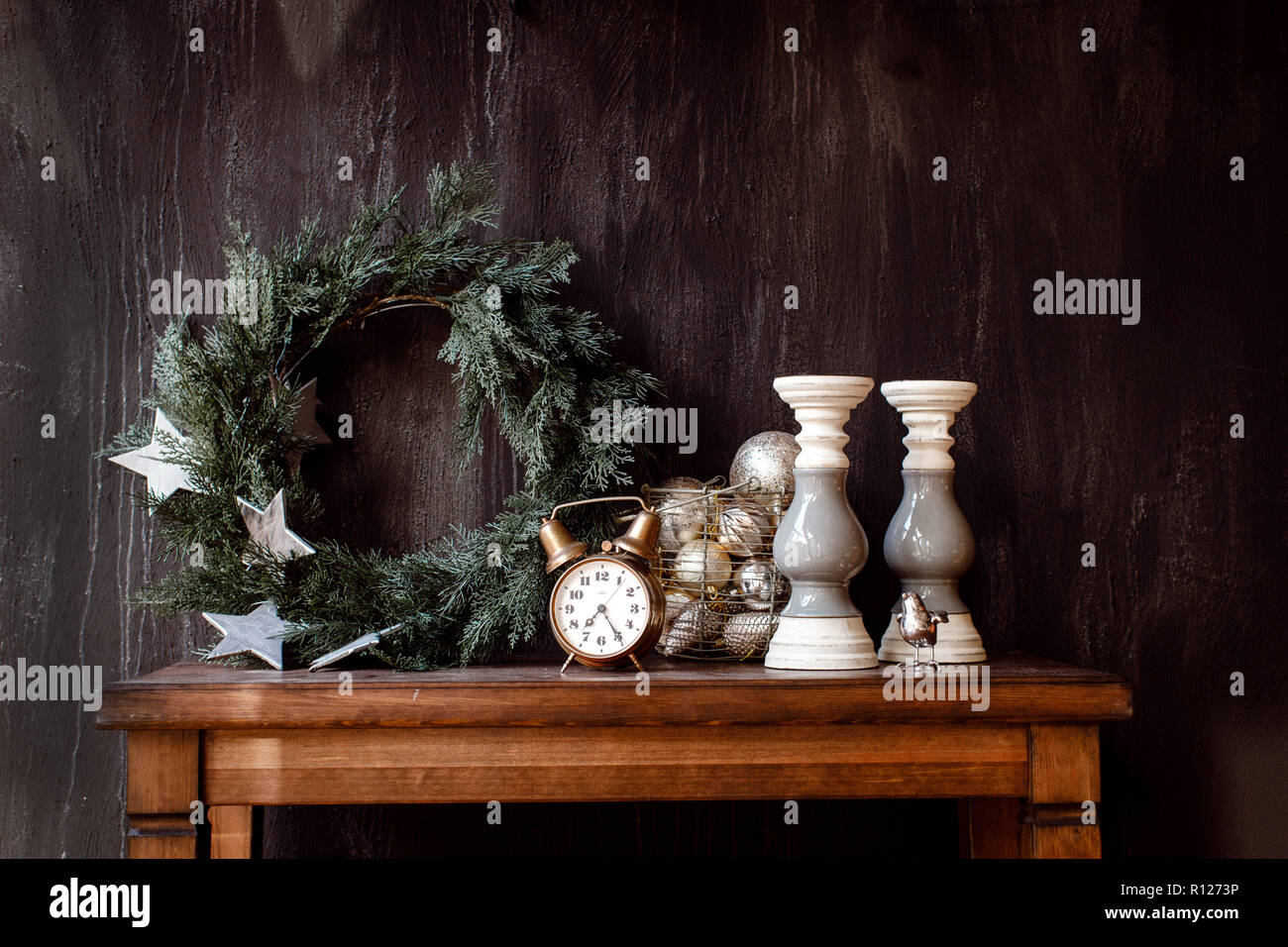 Table clock hires stock photography and images Alamy