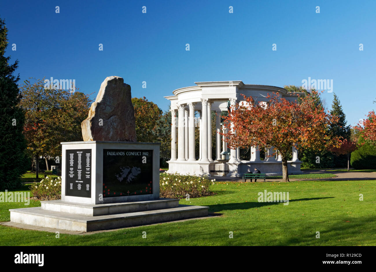 Falklands Conflict Memorial and the Wales National War Memorial, Alexandra Gardens, Cathays Park, Cardiff. Stock Photo
