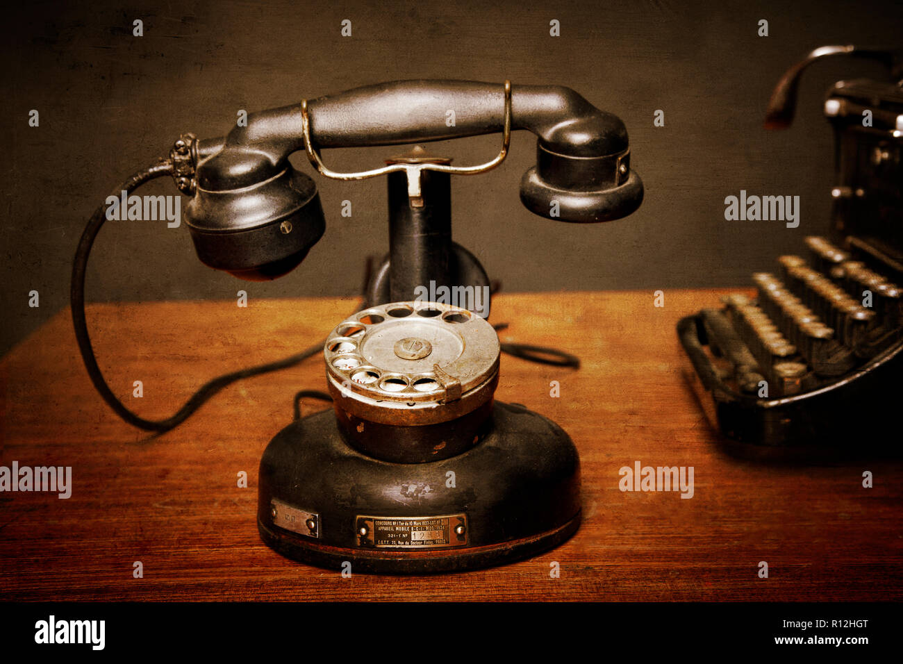 Old Fashioned Phone 1920s High Resolution Stock Photography and Images