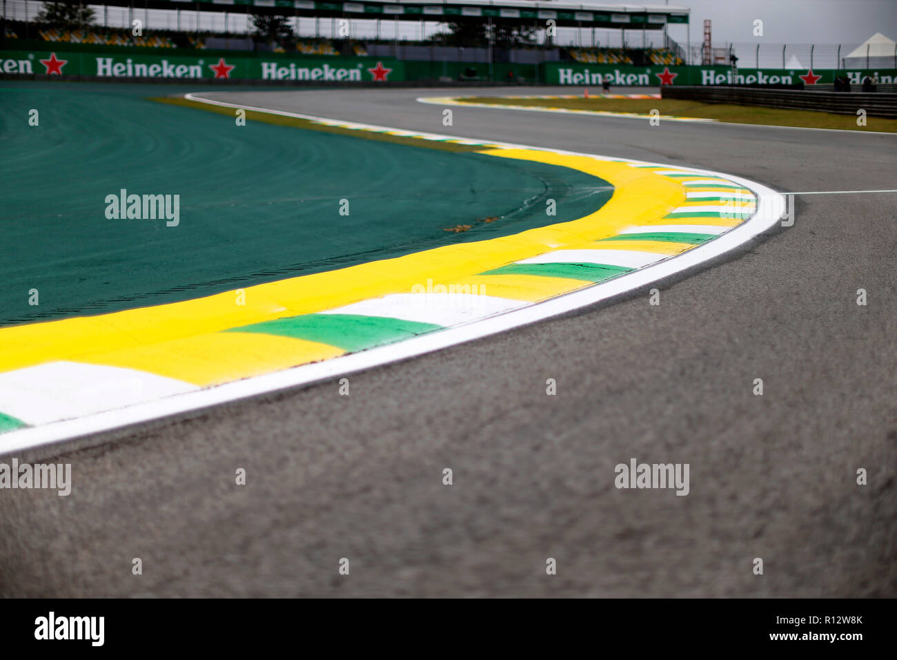Brazil Racing Track Sao Paulo, Brazil. 8th November, 2018. View of Senna S from the race ...