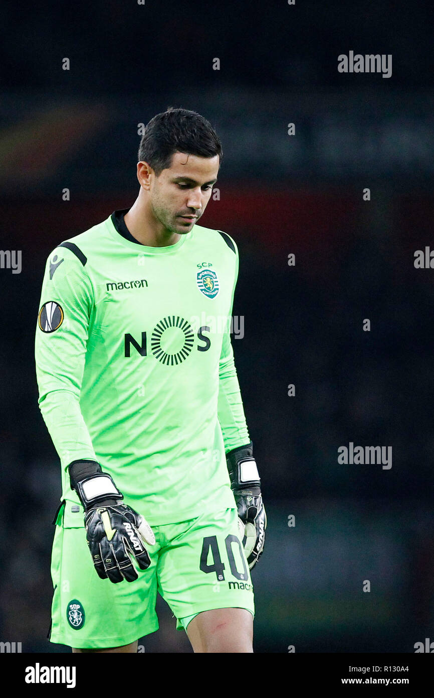 London Uk 8th November 2018 Renan Ribeiro Of Sporting Clube De Portugal During The Uefa Europa