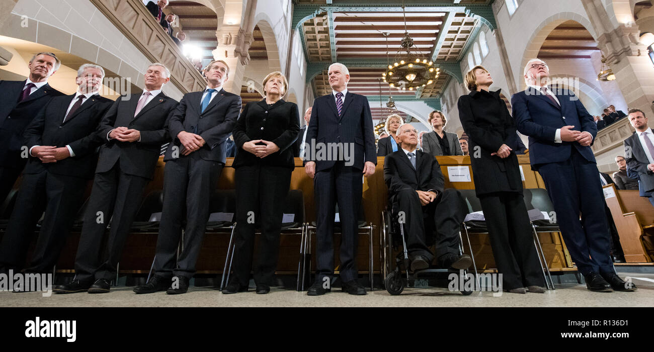 L R Christian Wulff Cdu High Resolution Stock Photography And Images Alamy
