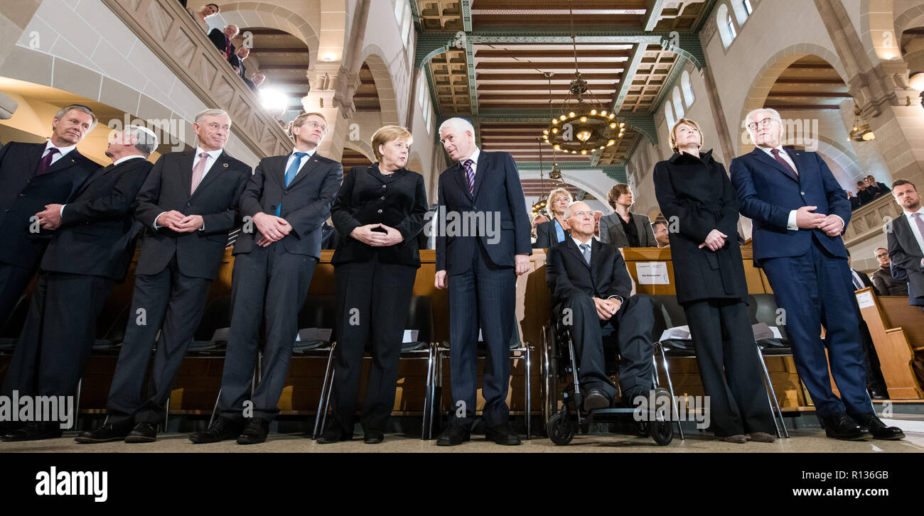 L R Christian Wulff Cdu High Resolution Stock Photography And Images Alamy