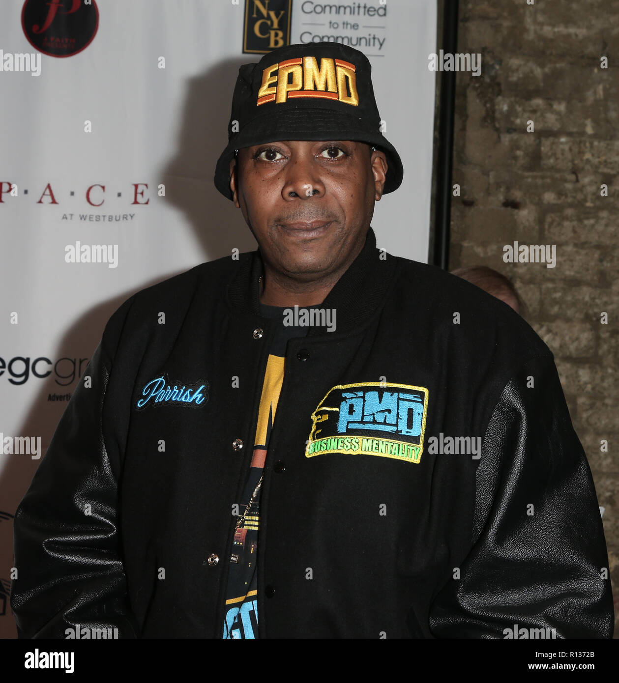 Westbury, United States. 08th Nov, 2018. WESTBURY, NY - NOV 8: Rapper Parrish Smith of EPMD attends the 2018 Long Island Music Hall of Fame induction ceremony at The Space at Westbury on November 8, 2018 in Westbury, New York. Credit: The Photo Access/Alamy Live News Stock Photo