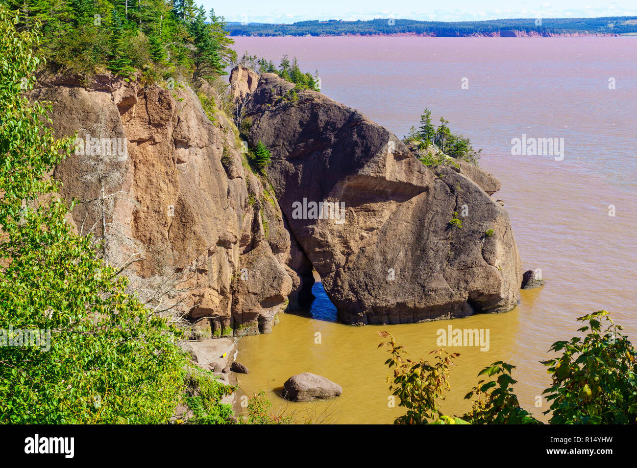 Bay of fundy high tide hires stock photography and images Alamy