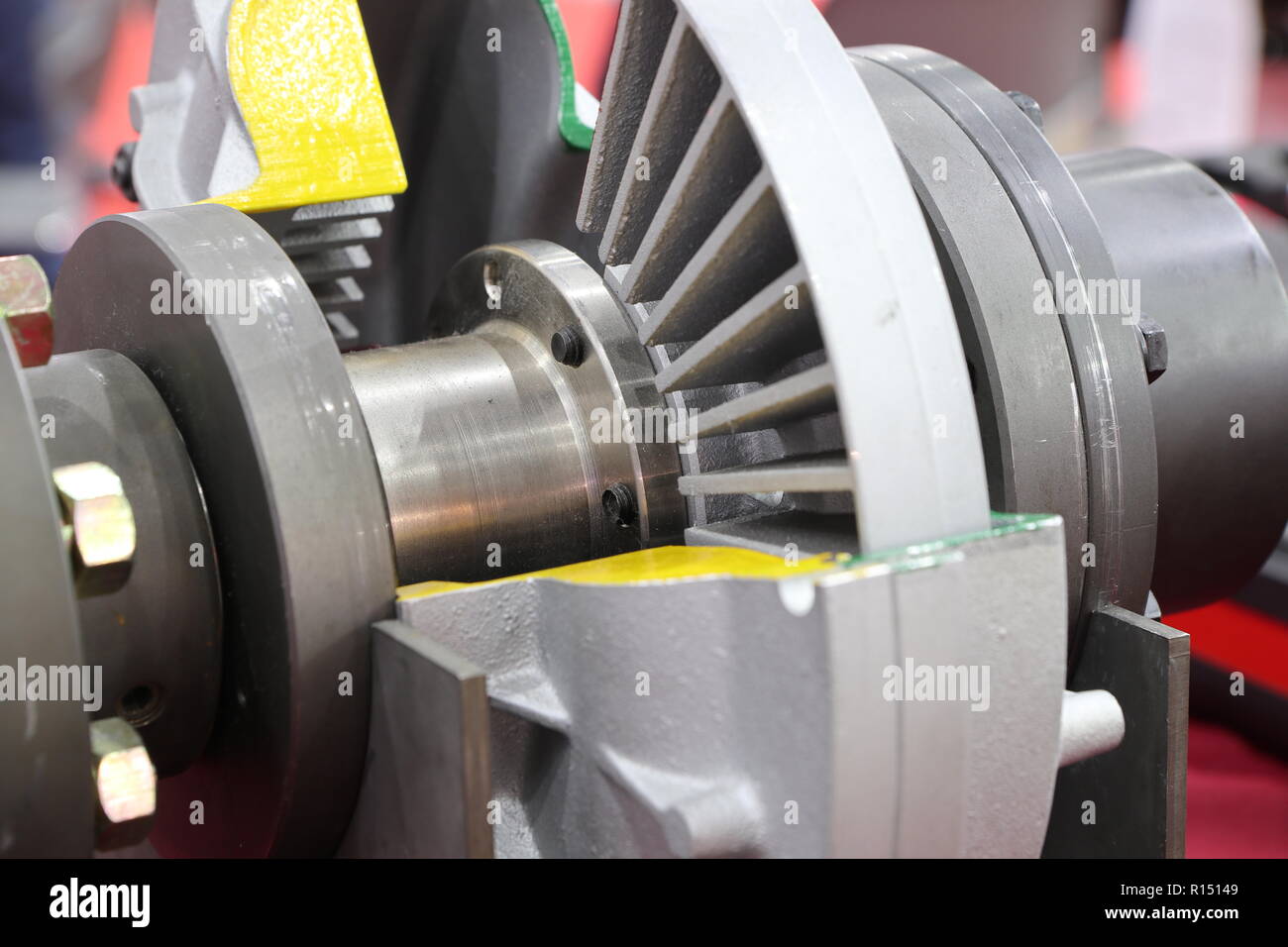 The Fluid Coupling for transmission motor power Stock Photo Alamy