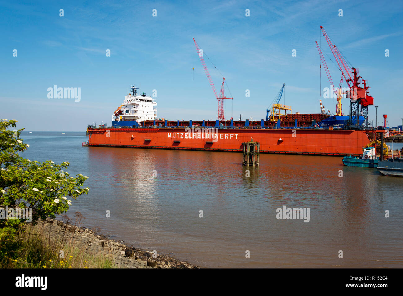 Dry dock Mutzelfeldt shipyard, Cuxhaven, Lower Saxony, Germany, Mützelfeldtwerft Stock Photo