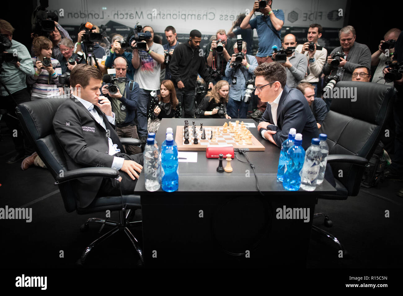 World Chess Championship in London 2018. Magnus Carlsen, World number One  from Norway, retained his title against Fabiano Caruana after a tie-break  Stock Photo - Alamy