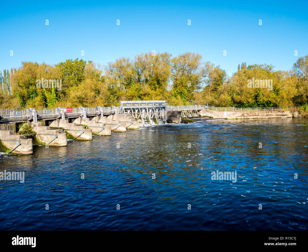 Caversham Wier, at Caversham Lock, River Thames, Reading, Berkshire