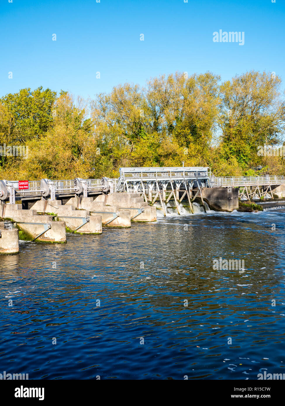 Caversham Wier, at Caversham Lock, River Thames, Reading, Berkshire
