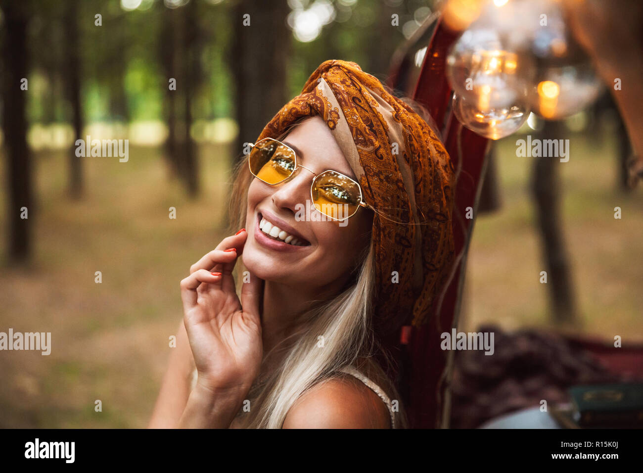 Hippy woman in sunglasses hi-res stock photography and images - Page 3 -  Alamy