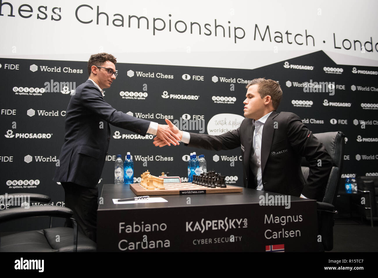 Magnus Carlsen wins with the London System - Remote Chess Academy