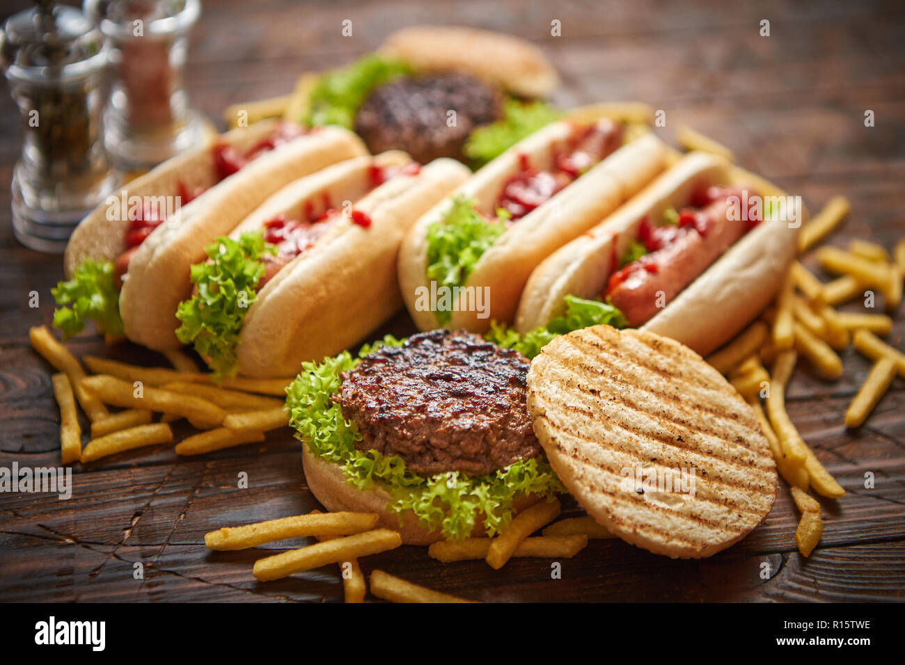 Hamburgers cheese hot dogs on hires stock photography and images Alamy
