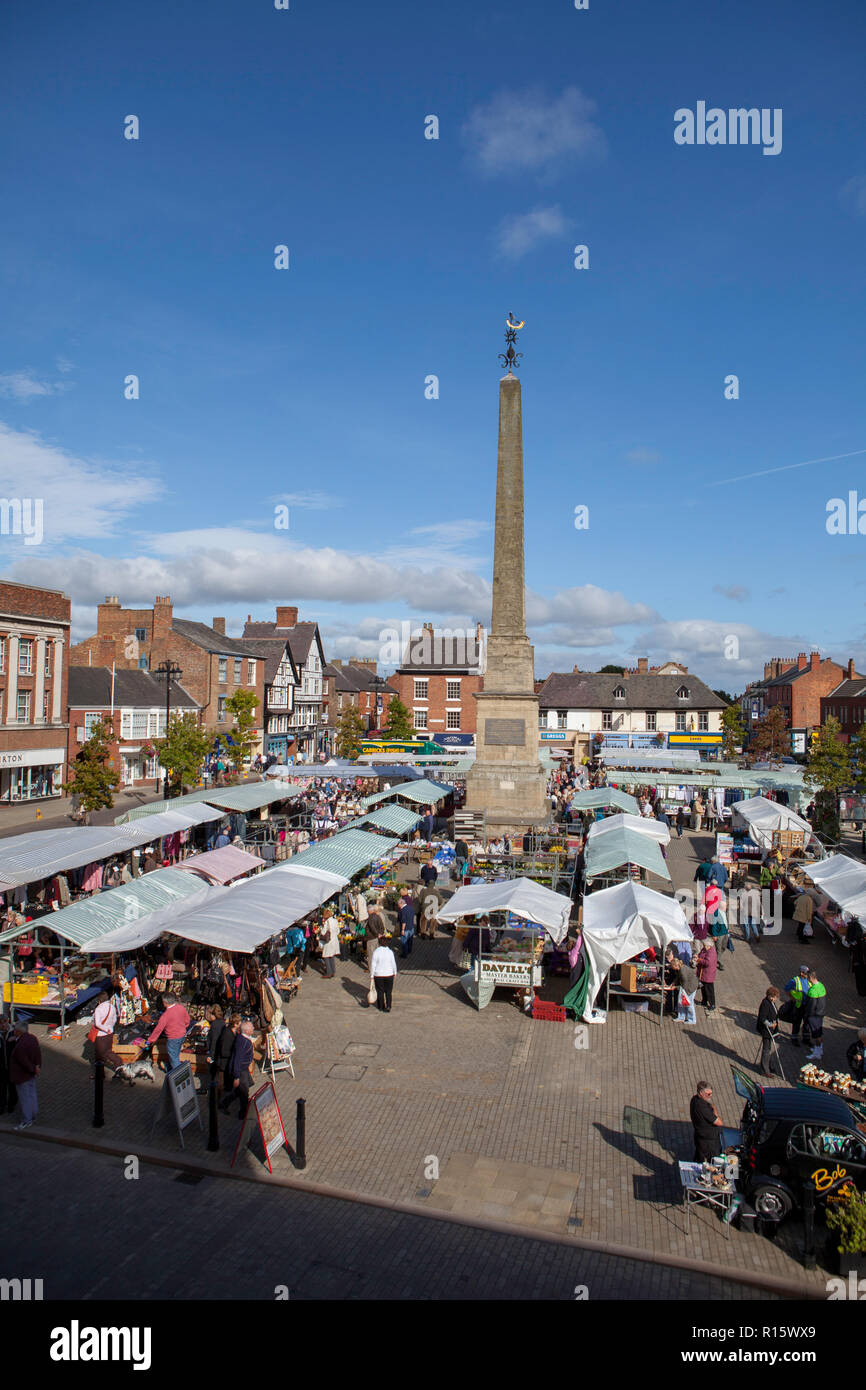 Ripon market square on market day Stock Photo Alamy