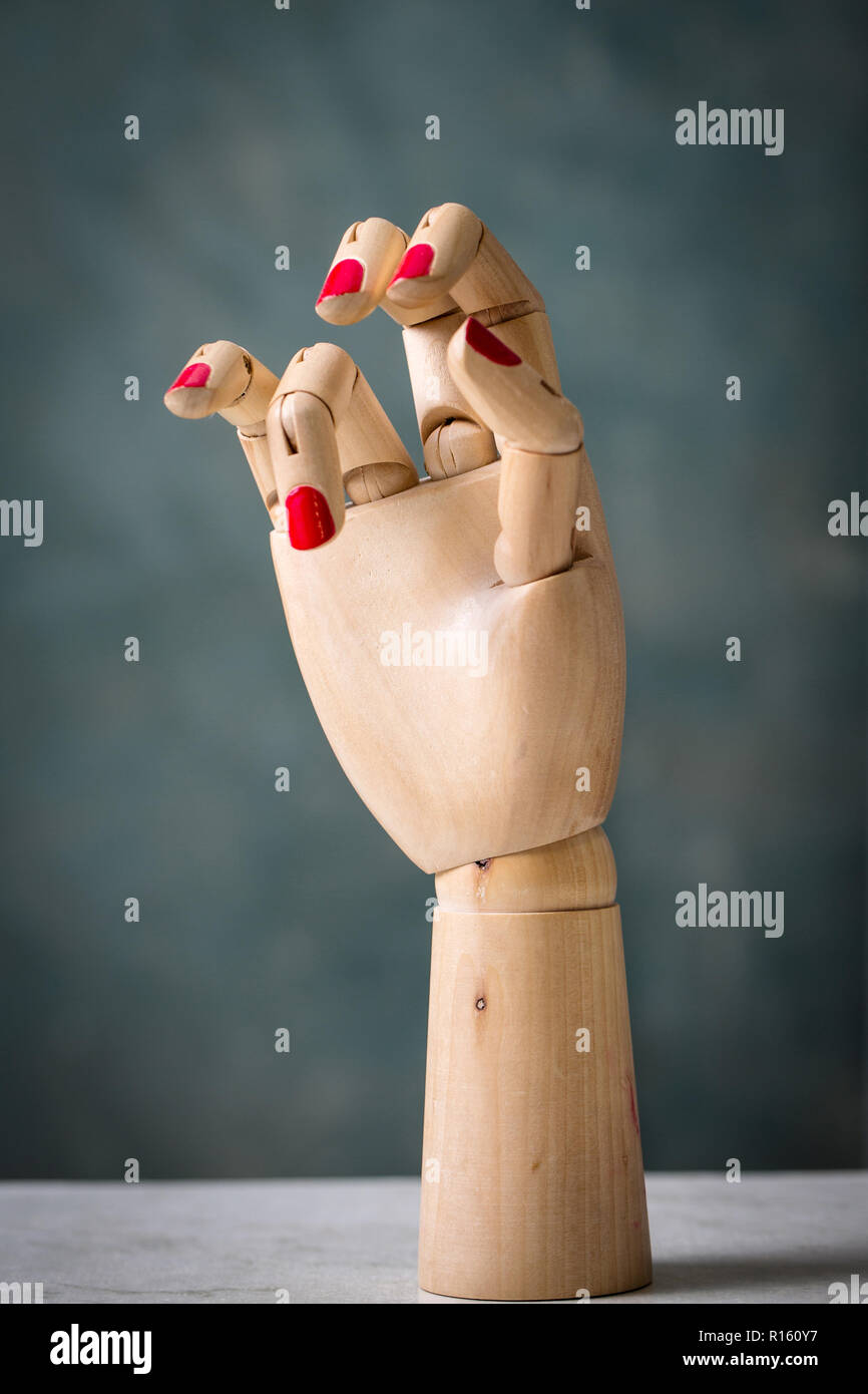 wood mannequin arm Stock Photo - Alamy
