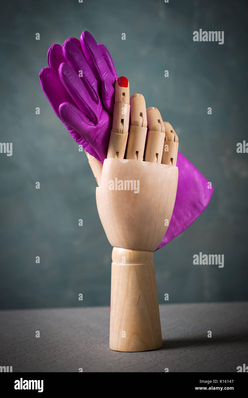 Female Mannequin Hand Stock Photos & Female Mannequin Hand Stock Images
