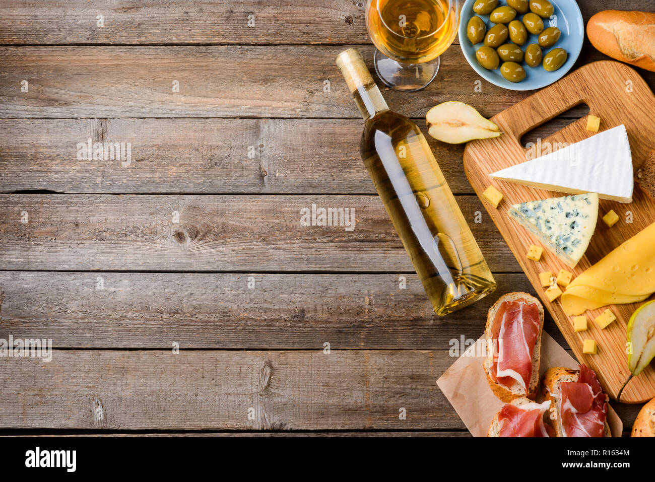 Tasty white wine in hi-res stock photography and images - Alamy