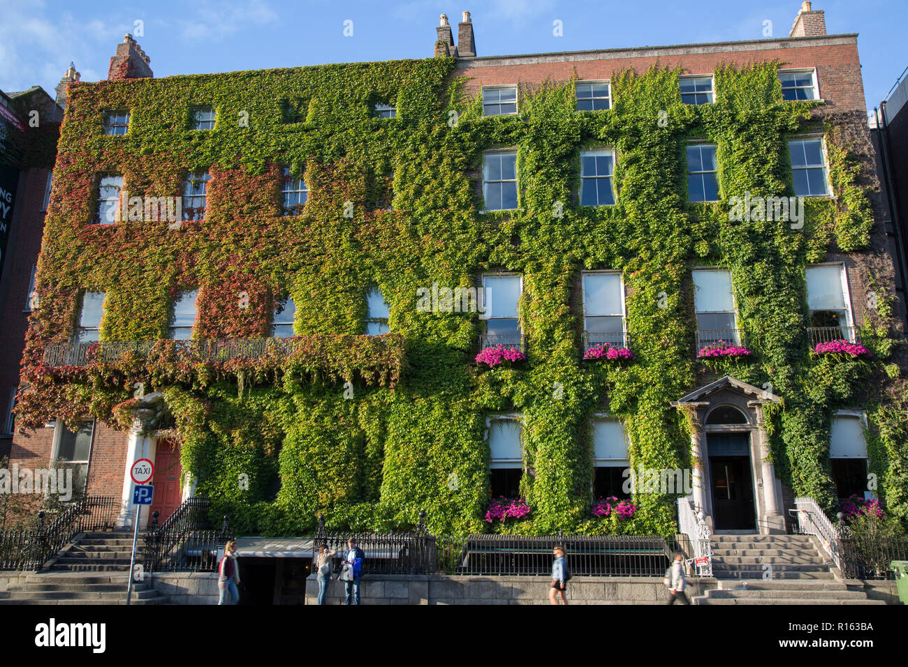 Building on St Stephens Green; Dublin; Ireland Stock Photo Alamy
