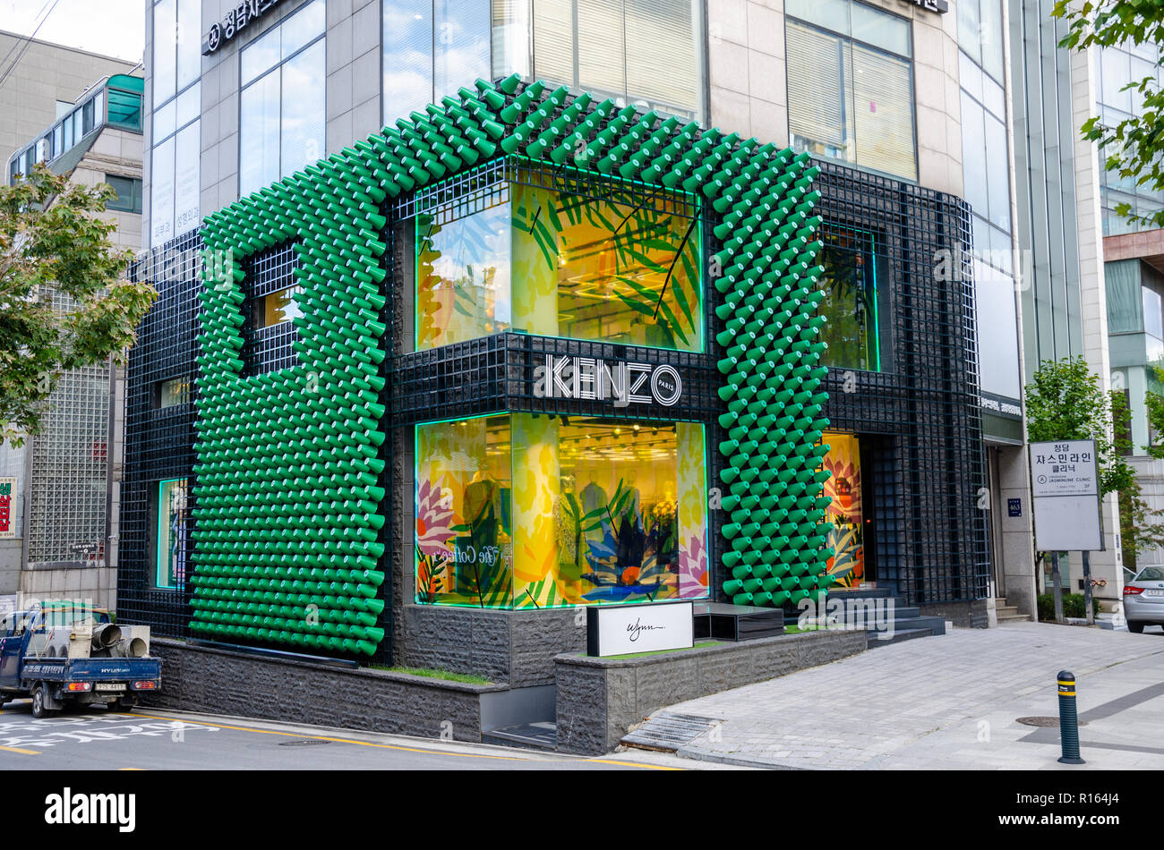 A Kenzo store with a contemporary exterior facade featuring green cones. Gangnam, Seoul, South Korea. Stock Photo