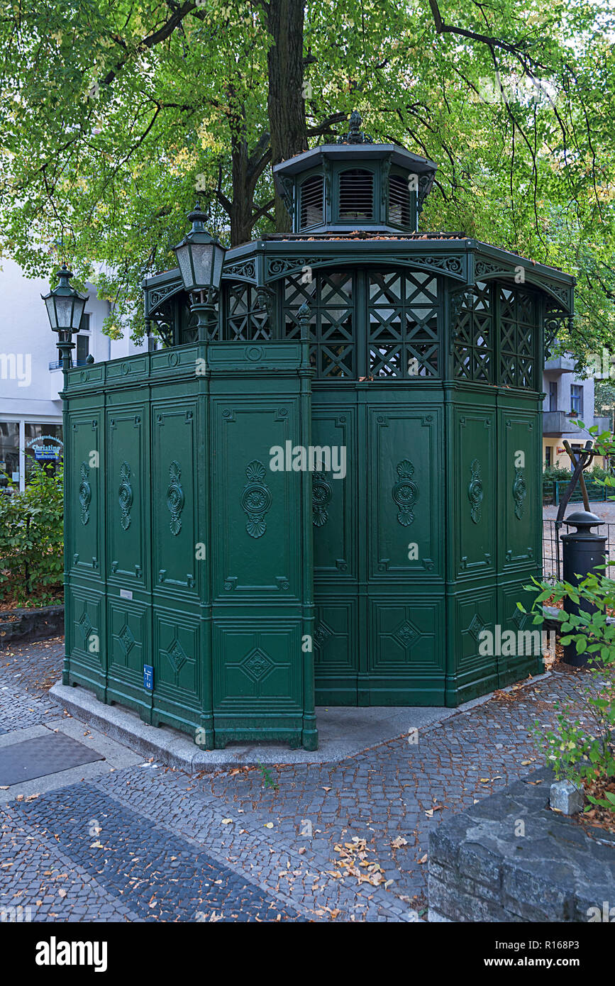 Public toilet berlin hires stock photography and images Alamy