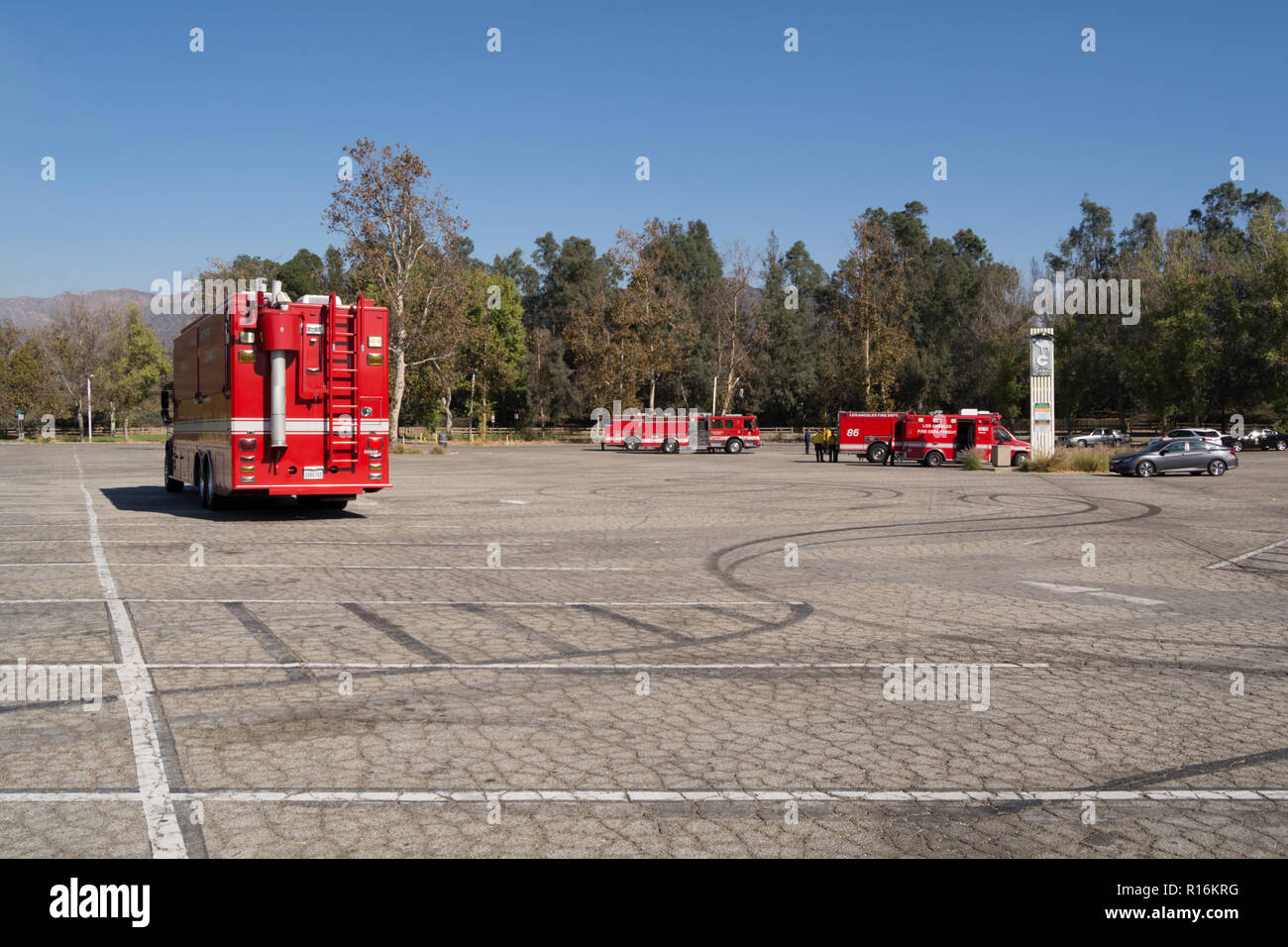 Los Angeles, California, USA. 9th Nov, 2018. Staging for the Griffith Park brush fire. Credit: Chester Brown/Alamy Live News Stock Photo