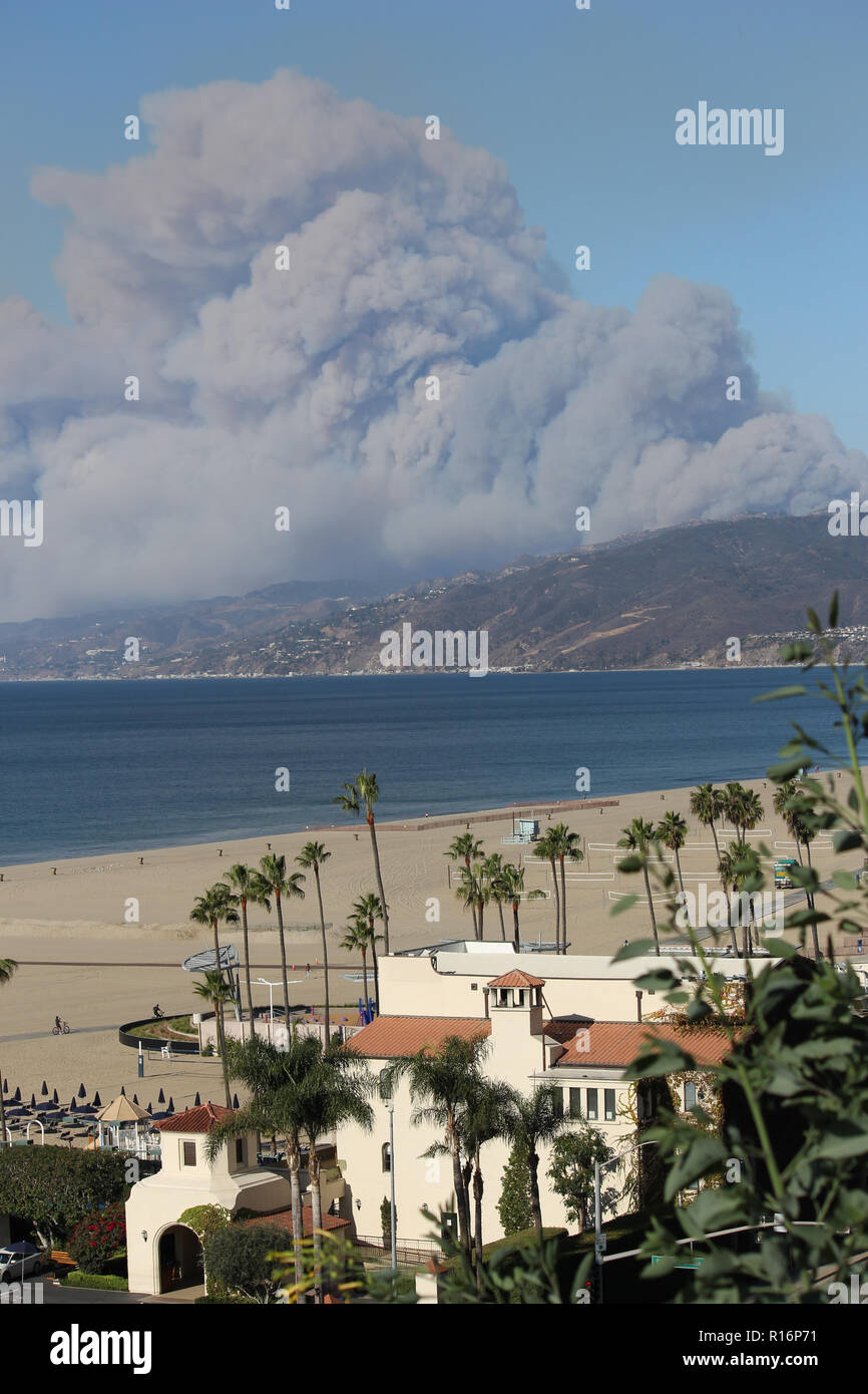 Fleeing lines hires stock photography and images Alamy