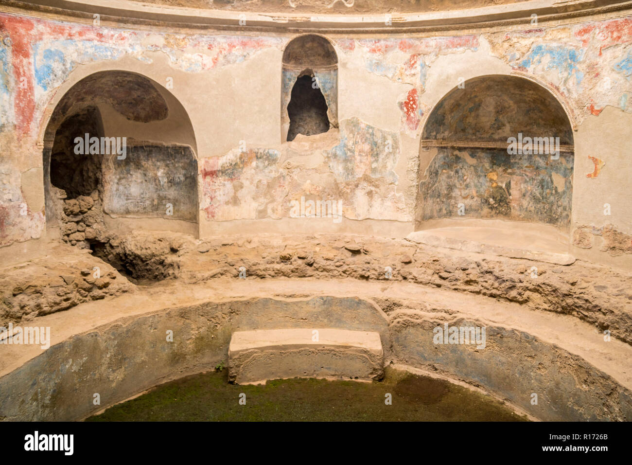 Stabian Baths Pompeii, roman bath ruins at Pompeii, Scavi Italy, Terme