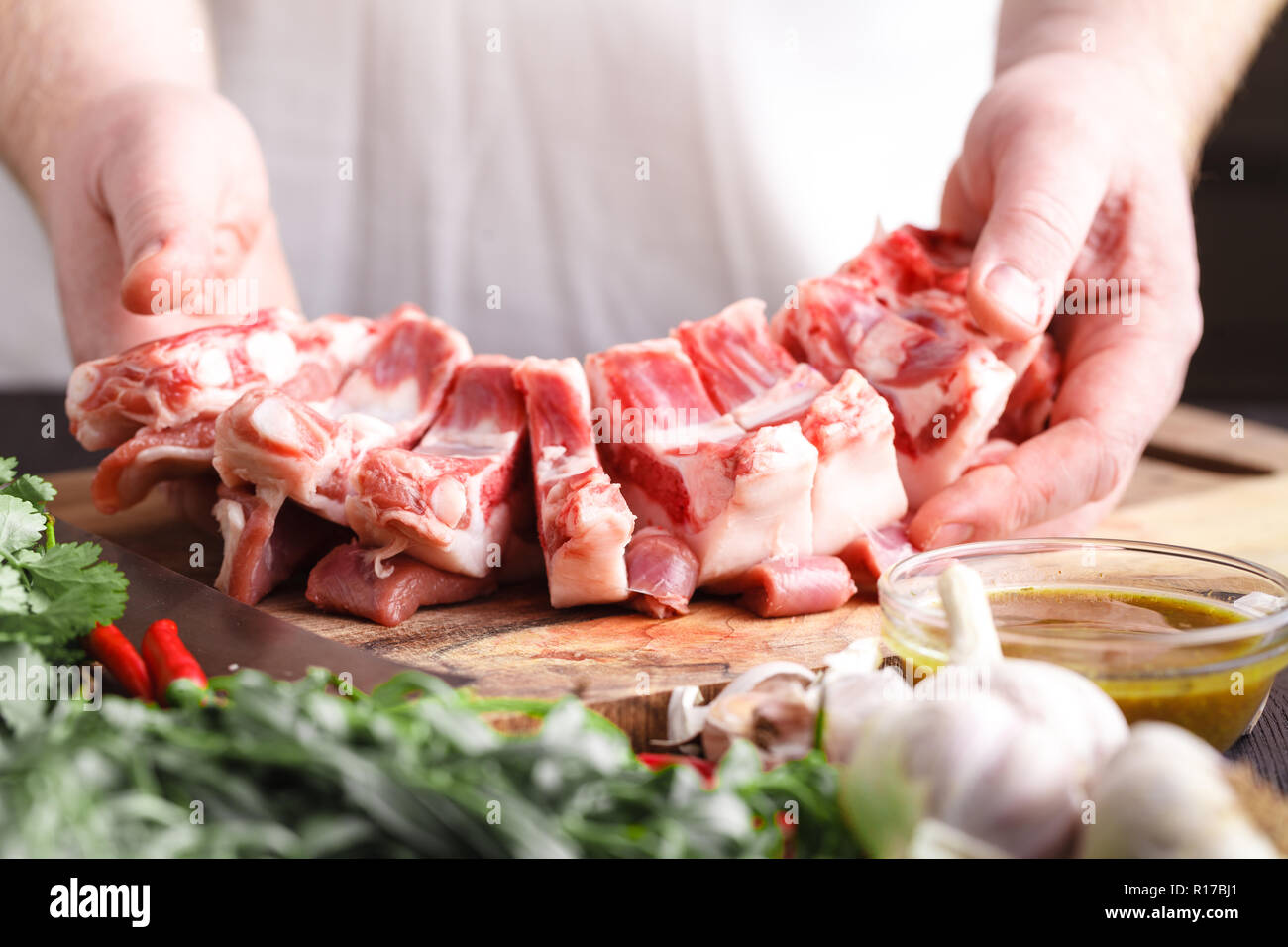 How Cookspling Meat Chef cutting meat bones hi-res stock photography and images - Alamy