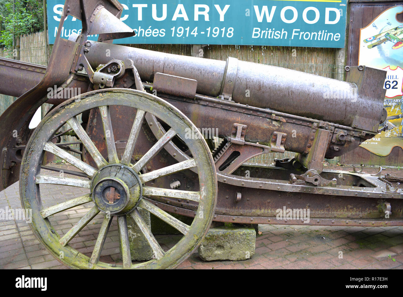 French 155mm Schneider Howitzer, Hill 62 Museum, Sanctuary Wood, near Ypres, Belgium. Stock Photo