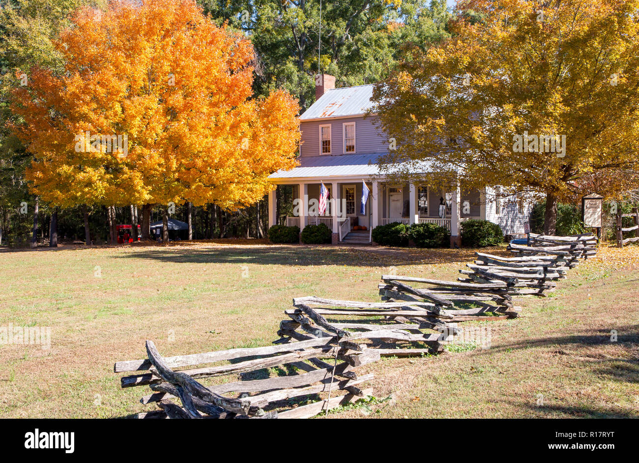 MCCONNELLS, SC (USA) - November 3, 2018:  The welcome center at Historic Brattonsville during an American Civil War reenactment in autumn. Stock Photo