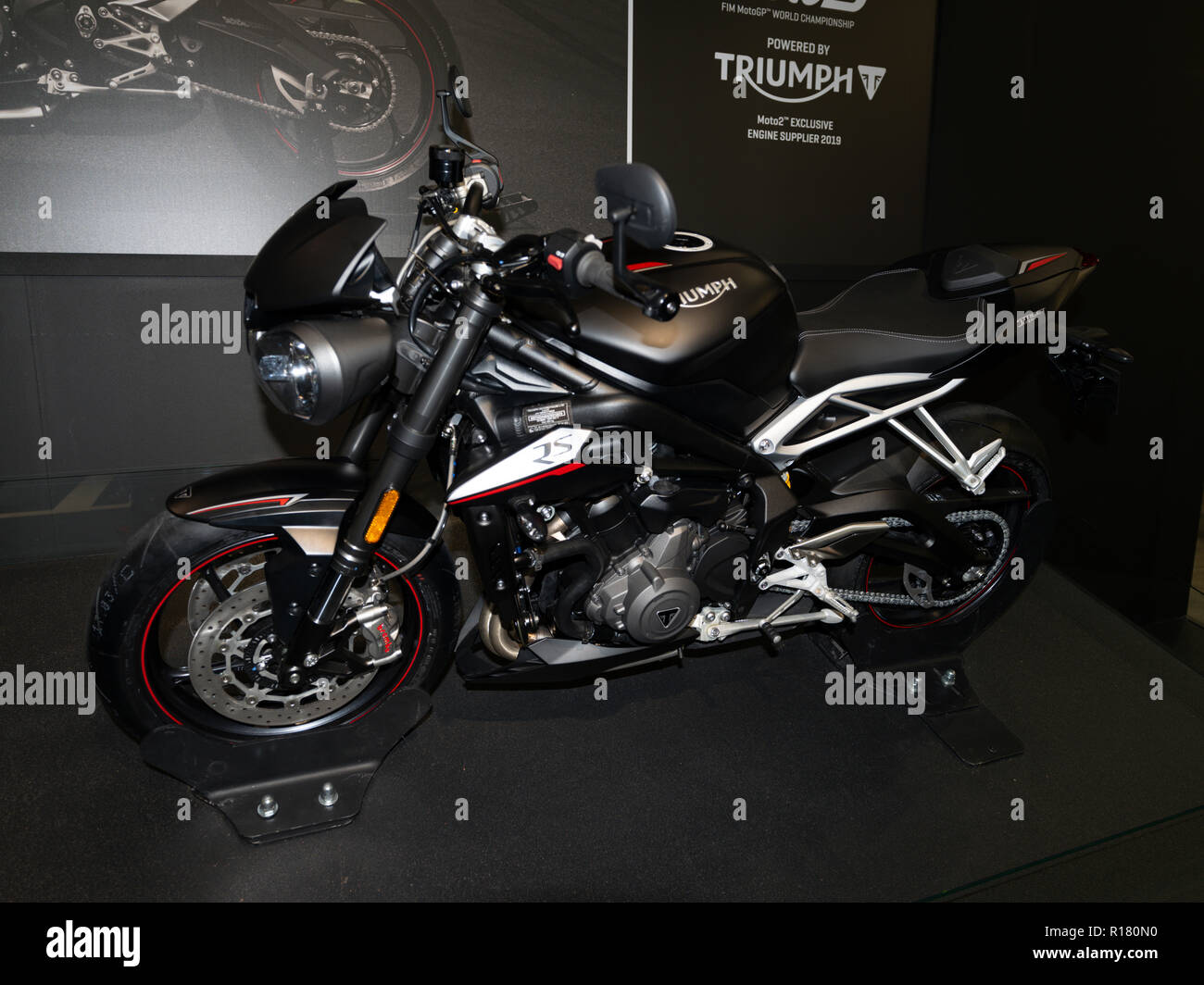 Street Triple Stock Photos Street Triple Stock Images Alamy