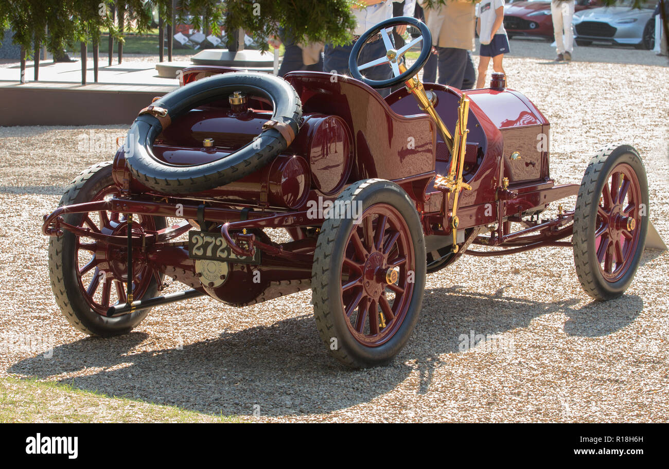 1909 Isotta Fraschini Tipo A FENC  at the Concours of Elegance 2018 at Hampton Court Palace, East Molesey, Surrey Stock Photo