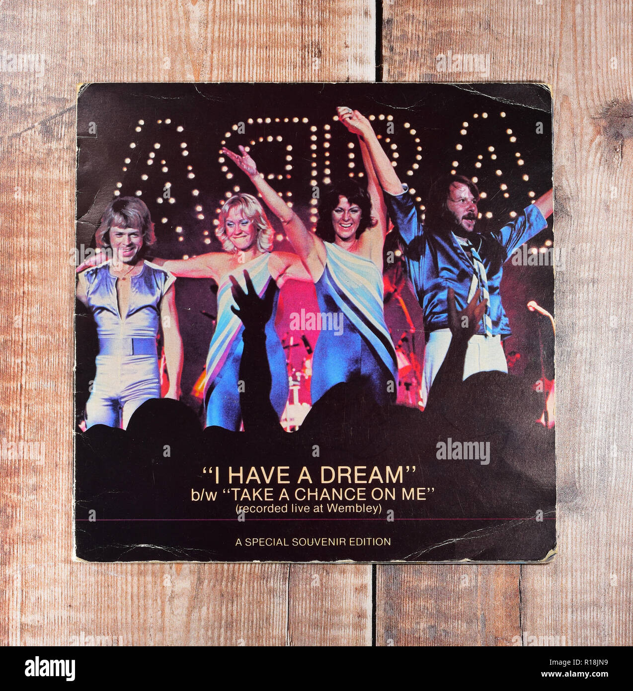 ABBA – I Have A Dream / Take A Chance On Me (Recorded Live