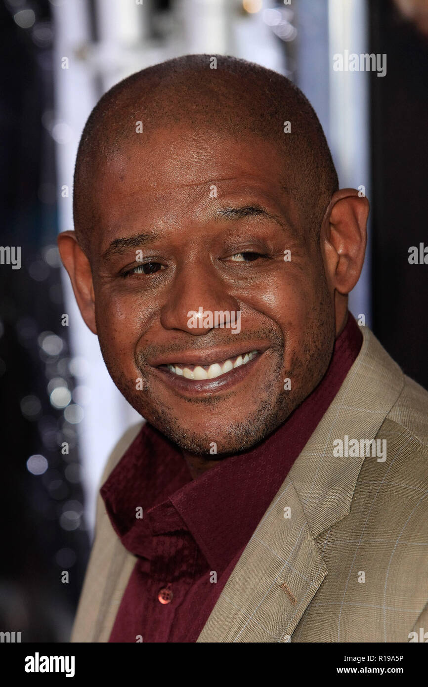 Forest whitaker platoon hi-res stock photography and images - Alamy