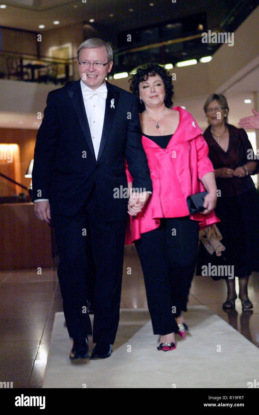 Kevin Rudd and Therese Rein  Kevin Rudd, Prime Minister of Australia, attends the White Ribbon Foundation’s annual White Tie Gala Dinner at the Four Seasons Hotel to deliver the keynote address and present the White Tie Ambassador Award for 2008. Sydney, Australia. 17.09.08. Stock Photo