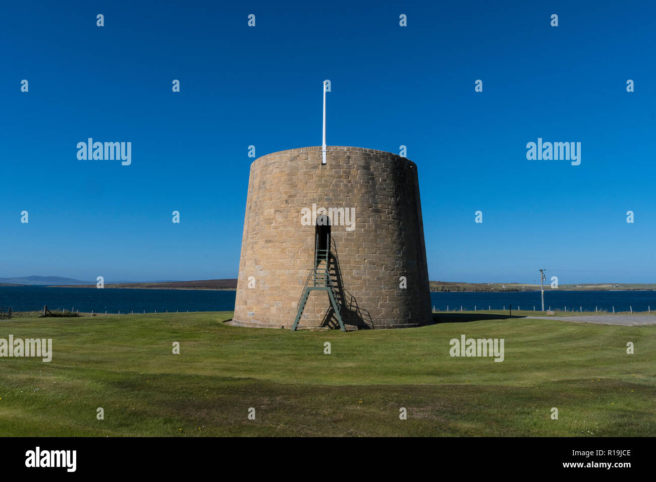 Martello tower hackness hoy orkney hi-res stock photography and images -  Alamy