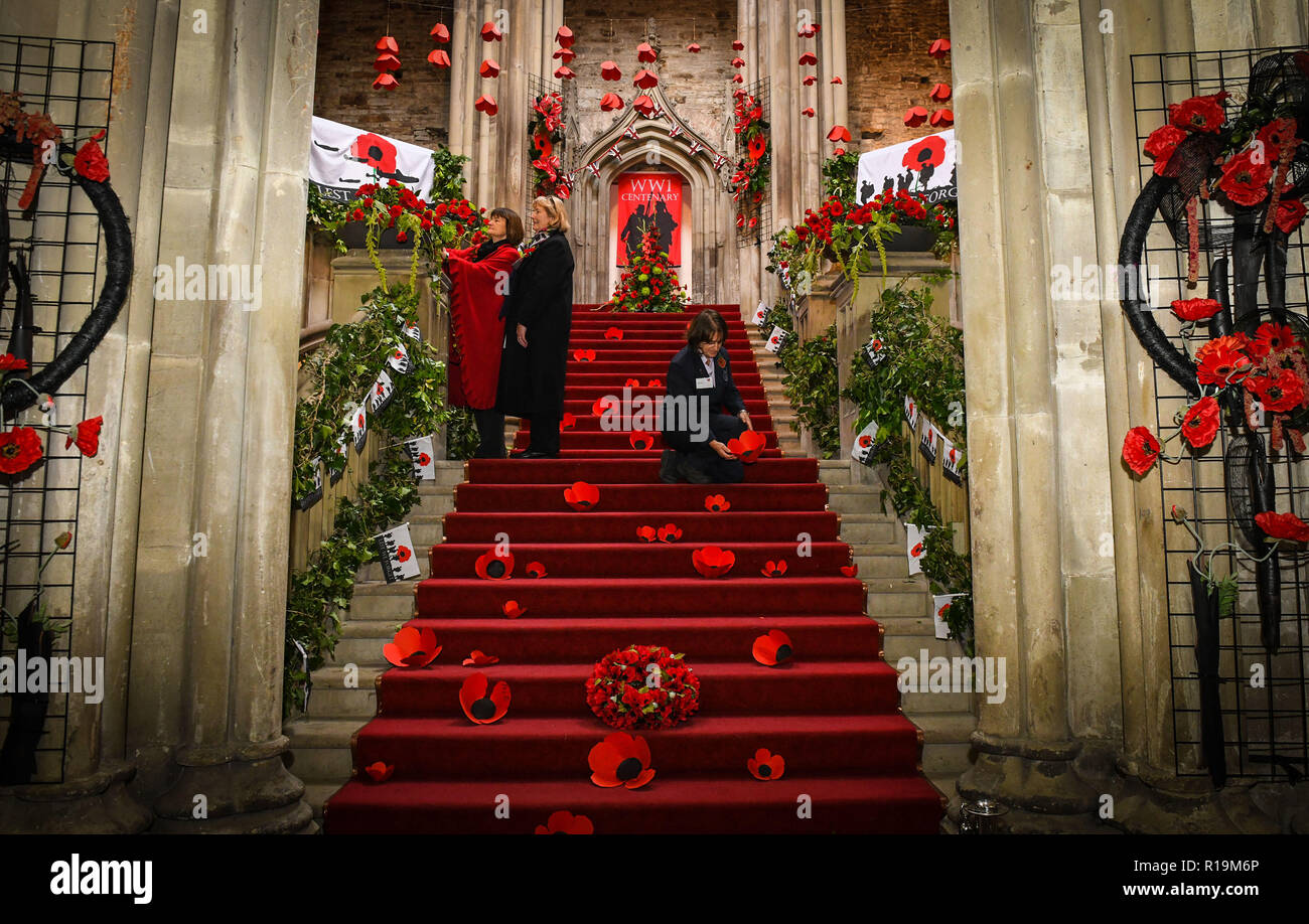 Margam, South Wales, UK. 10th November 2018 Poppies are placed on the stairs of Margam Castle in South Wales, UK, as part of the Lest We Forget floral exhibition which is being held at Margam Country Park,  just one of the many remembrance events happing all over the UK to honour those who lived, fought and died in the First World War. Credit: Robert Melen/Alamy Live News Stock Photo